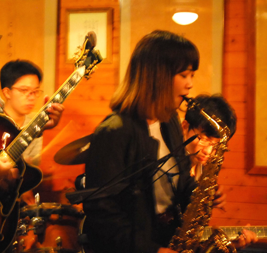 J5.jpg